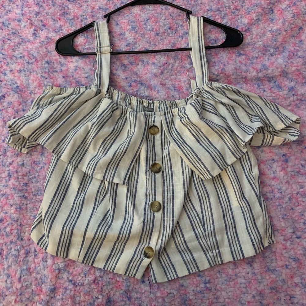 Charlotte russe strapped crop top blouse